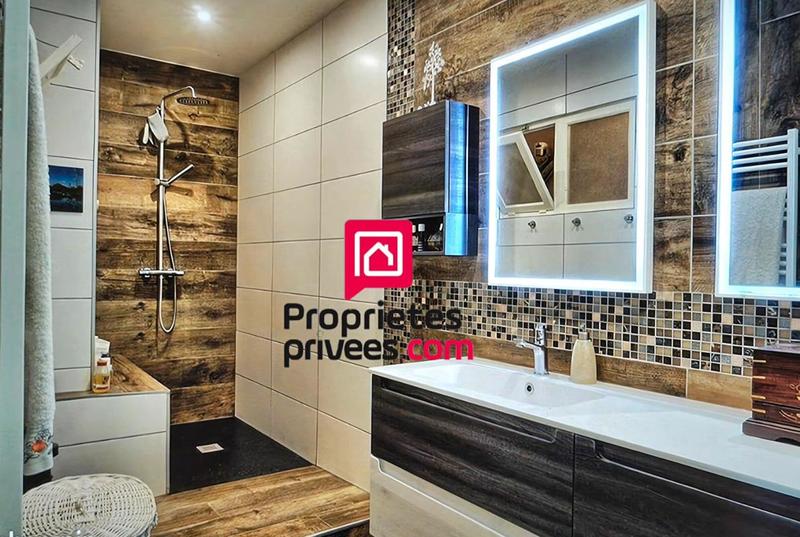 Appartement - 137 m² - 6 pièces