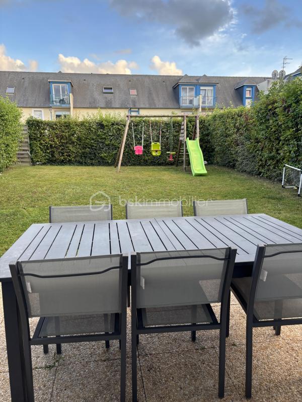 Maison - 104 m² - 4 pièces