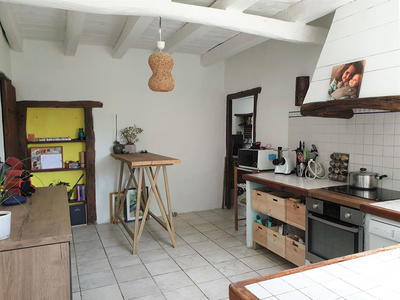 Maison - 530 m² - 15 pièces