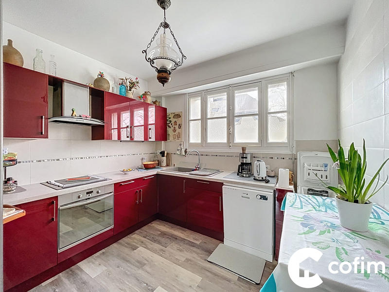 Appartement - 95 m² - 4 pièces