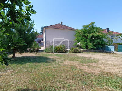 Maison - 122 m² - 5 pièces