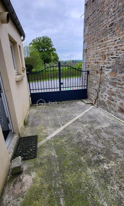 Maison de village - 139 m² - 7 pièces