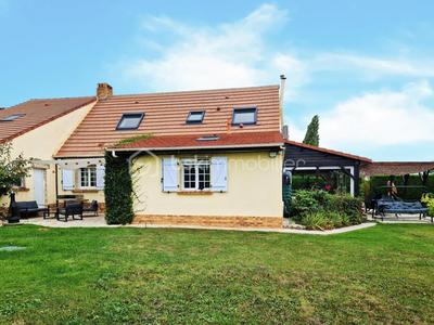 Maison - 143 m² - 7 pièces