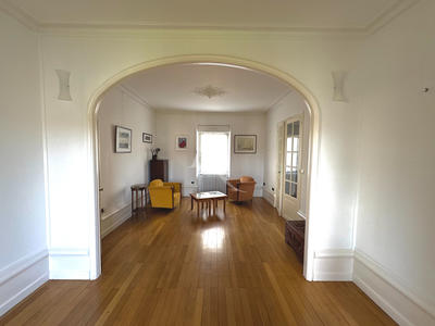 Maison - 209 m² - 8 pièces