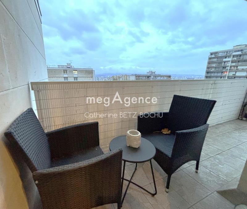 Appartement - 70 m² - 3 pièces