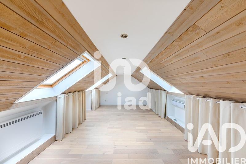 Maison - 180 m² - 7 pièces