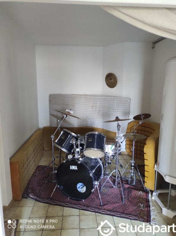 Chambre - 12 m² - 1 pièce