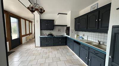 Maison - 284 m² - 11 pièces