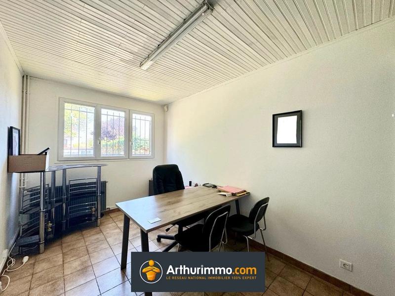 Immeuble - 170 m² - 9 pièces