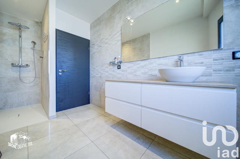 Maison de maîtres - 270 m² - 8 pièces