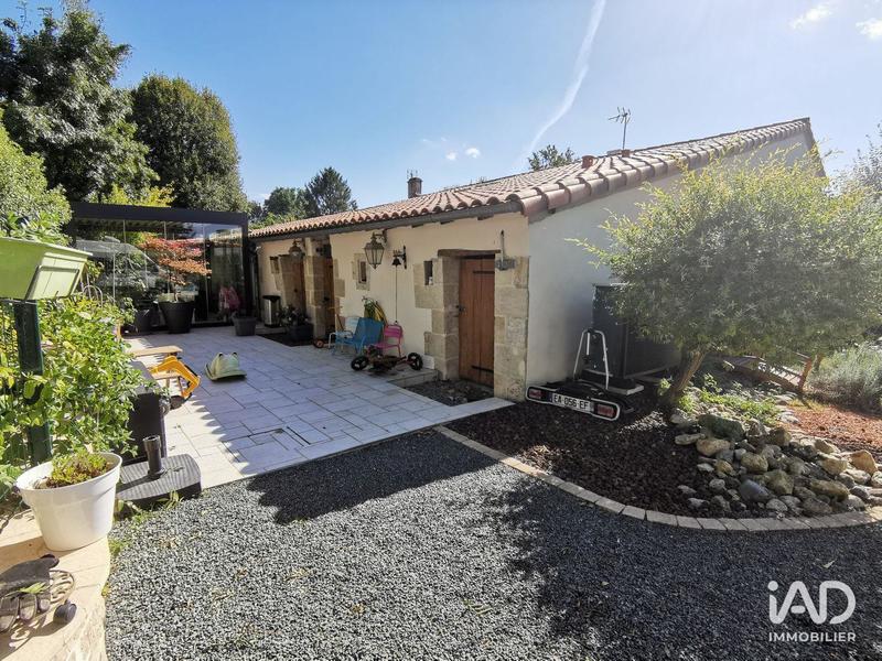 Maison - 180 m² - 6 pièces