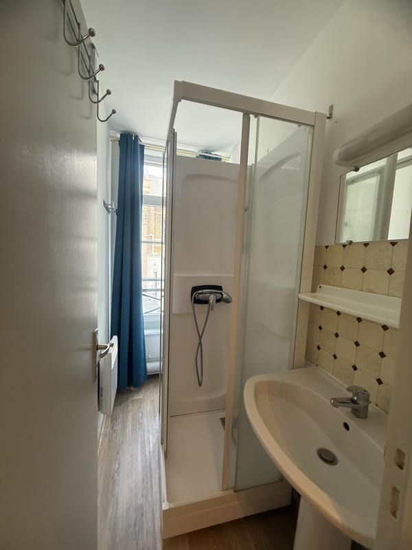 Appartement - 15 m² - 1 pièce