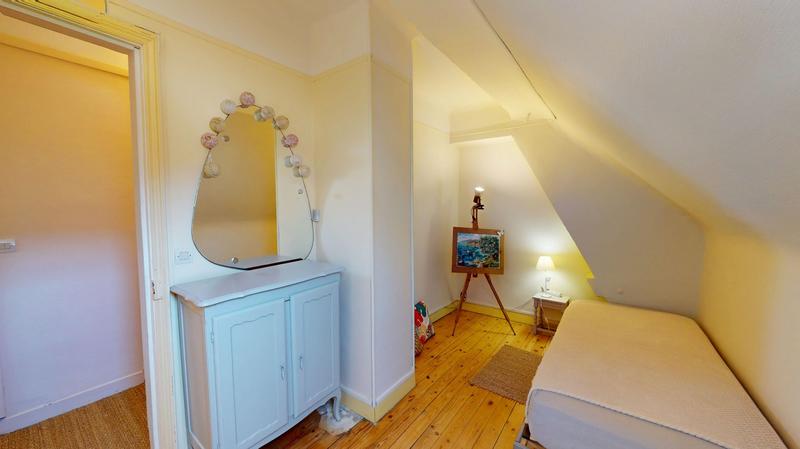 Maison de maîtres - 420 m² - 13 pièces