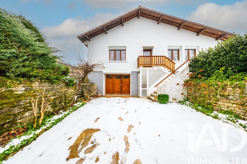 Maison - 94 m² - 4 pièces