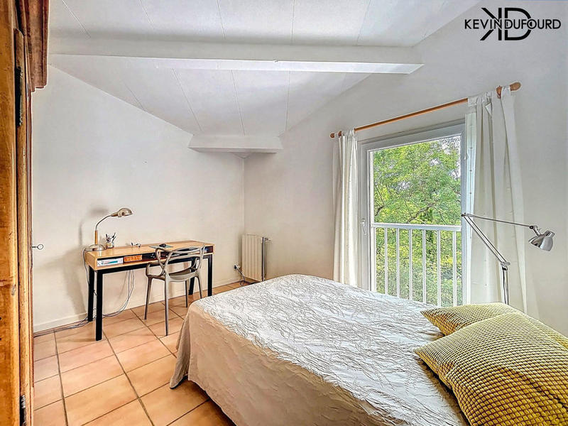 Maison - 180 m² - 7 pièces