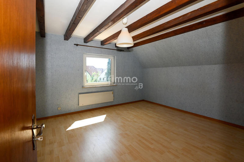 Maison - 194 m² - 8 pièces