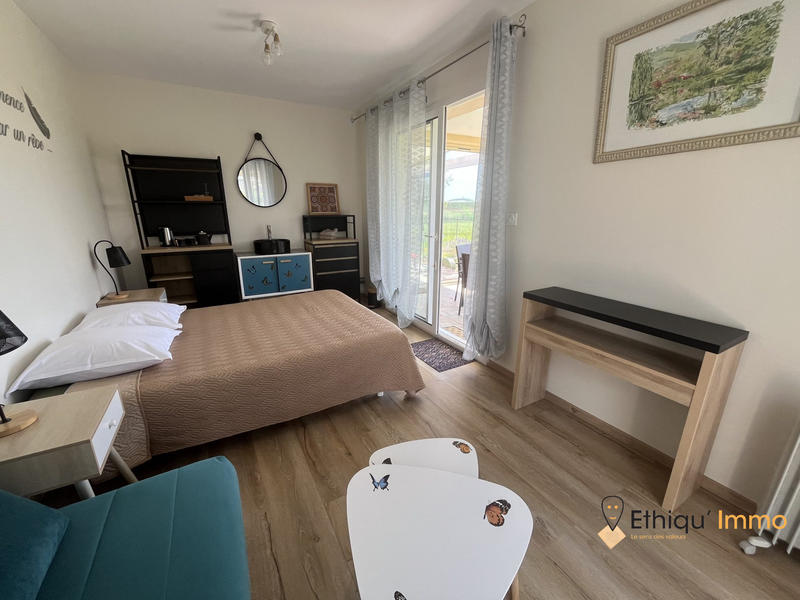 Maison - 316 m² - 8 pièces