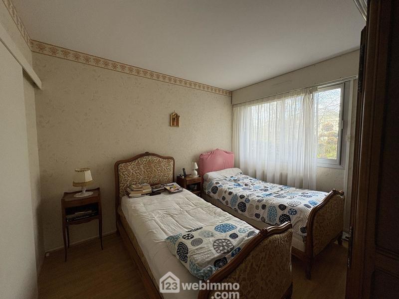 Appartement - 85 m² - 3 pièces