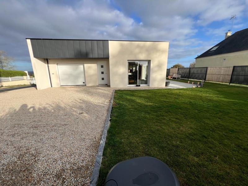 Maison - 121 m² - 5 pièces