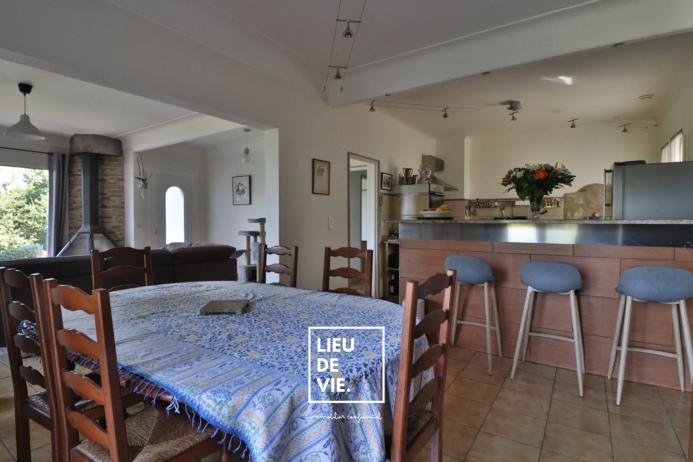 Maison ancienne - 212 m² - 8 pièces