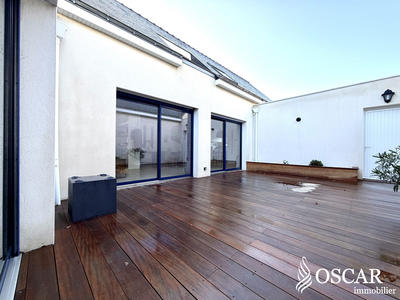 Maison - 140 m² - 5 pièces