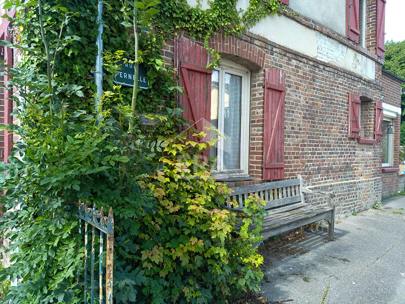 Maison - 141 m² - 5 pièces