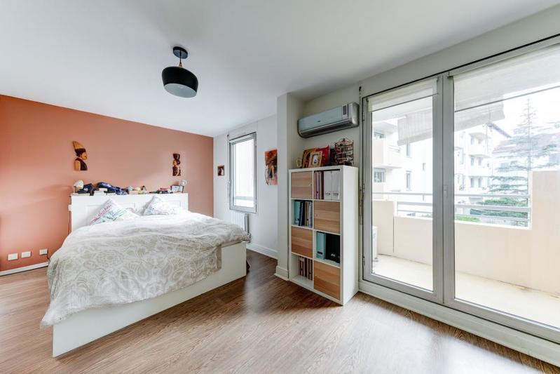 Appartement - 152 m² - 6 pièces