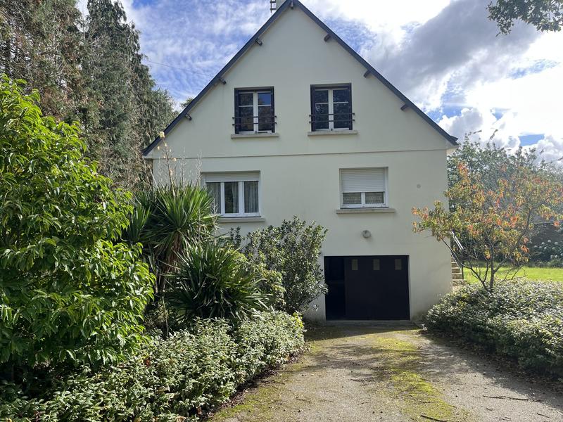 Maison - 103 m² - 7 pièces