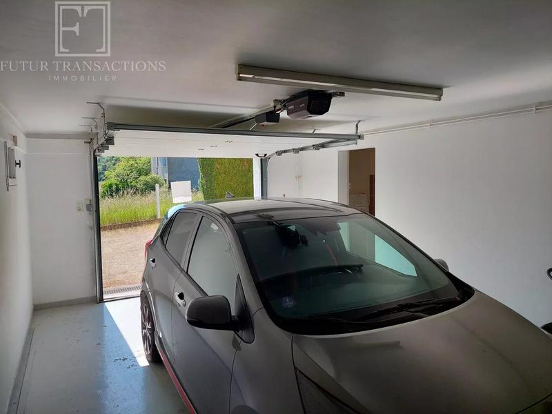 Maison - 95 m² - 7 pièces