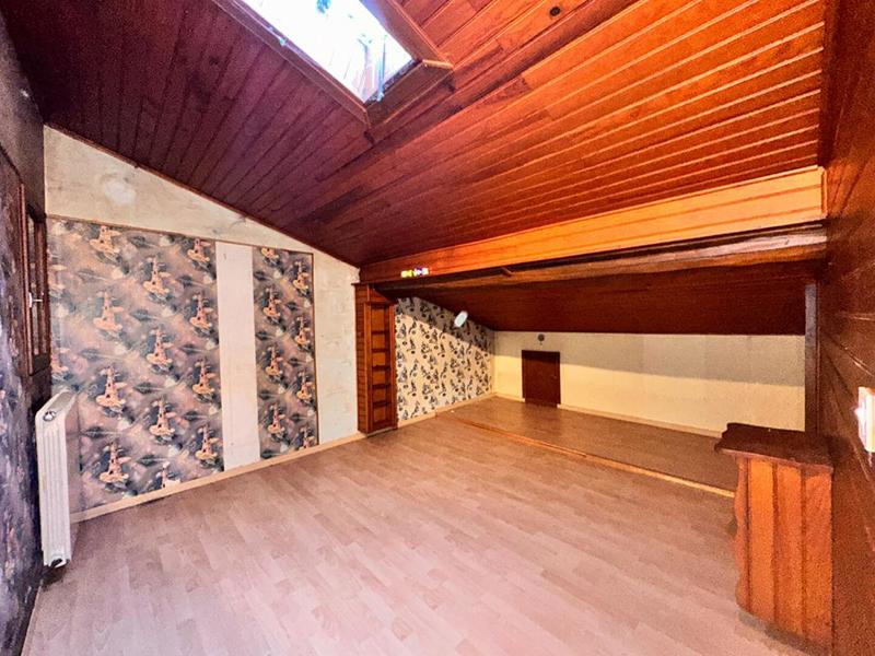 Maison - 92 m² - 4 pièces