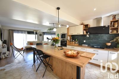 Maison - 167 m² - 5 pièces