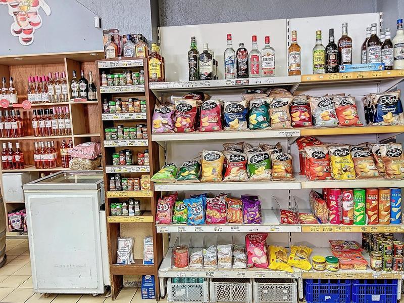 Local commercial - 84 m² - 2 pièces