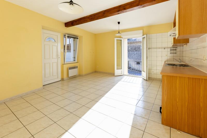 Maison traditionnelle - 85 m² - 5 pièces