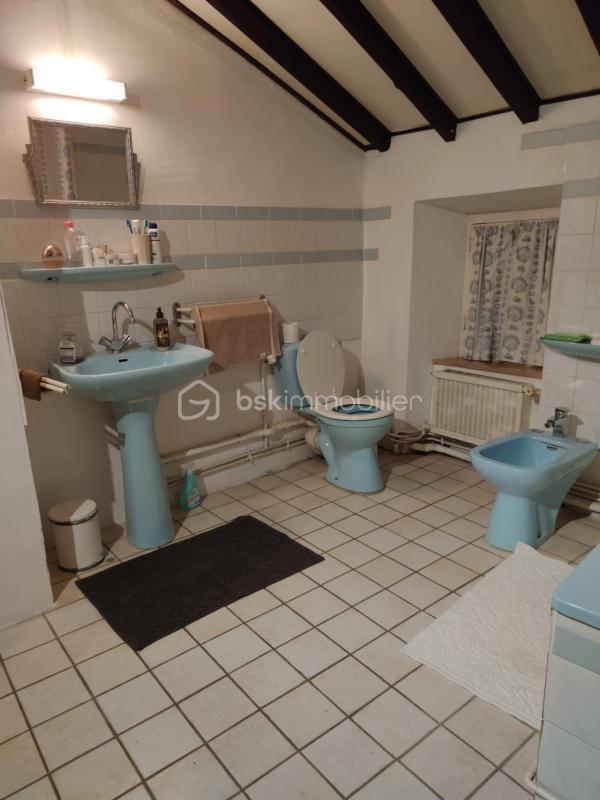 Maison - 143 m² - 5 pièces