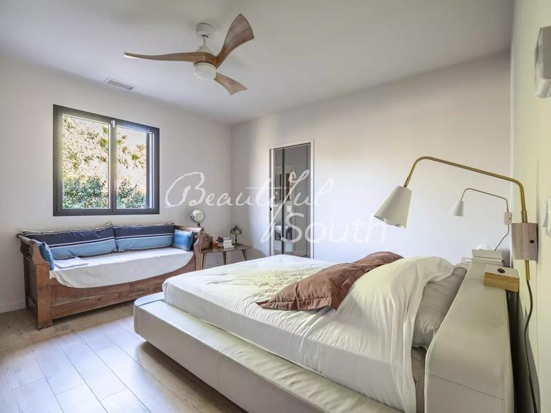 Villa - 180 m² - 4 pièces