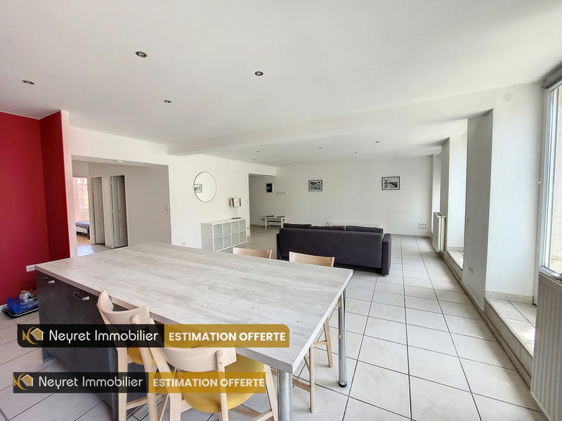 Appartement - 107 m² - 4 pièces