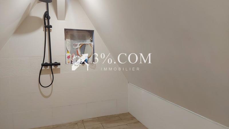 Maison de village - 200 m² - 10 pièces