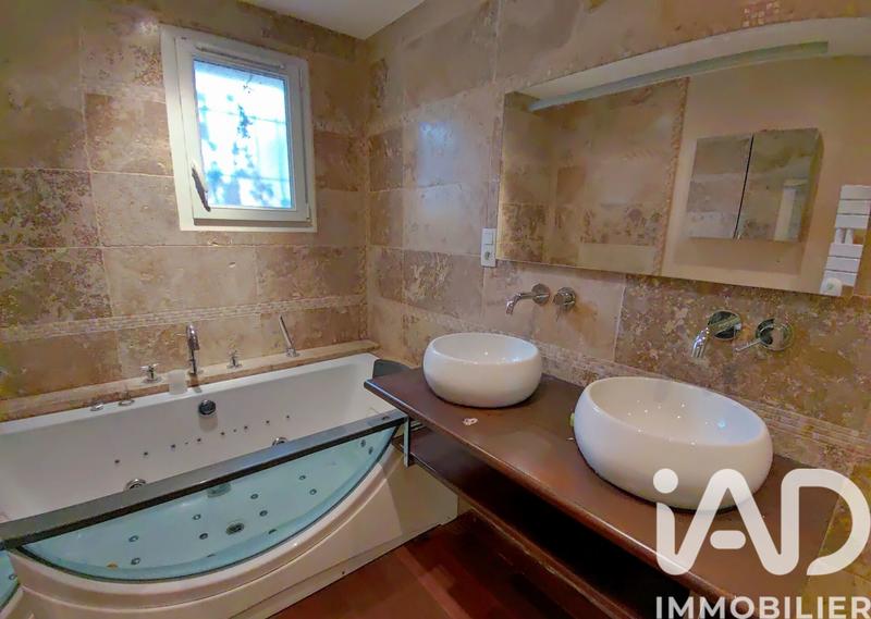 Maison - 109 m² - 6 pièces