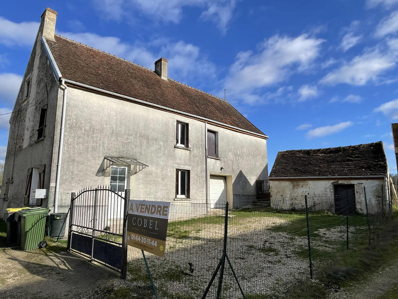 Maison - 104 m² - 5 pièces