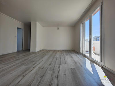 Appartement - 74 m² - 4 pièces