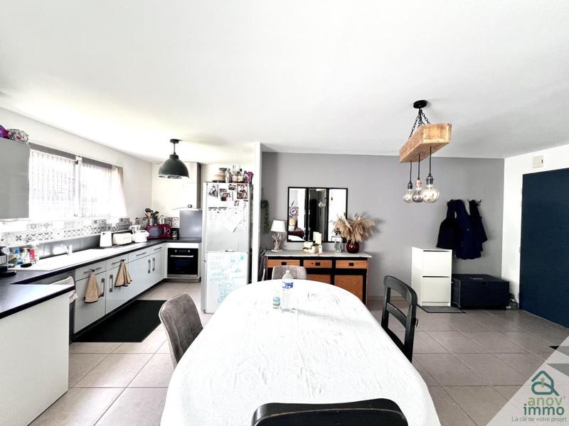 Maison - 104 m² - 5 pièces