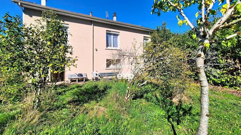 Maison - 140 m² - 7 pièces