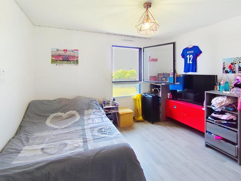 Maison - 137 m² - 5 pièces