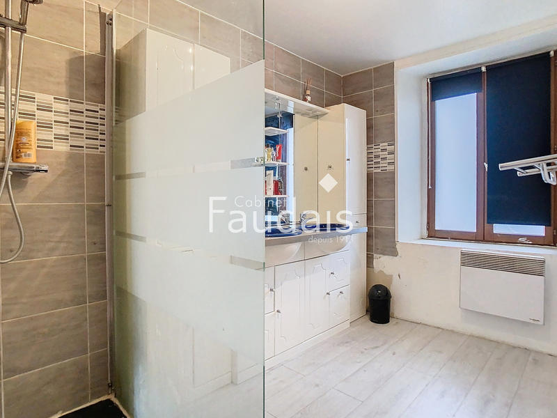 Maison - 122 m² - 5 pièces