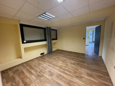 Local commercial - 300 m²