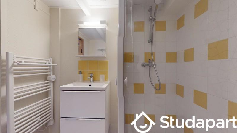 Chambre - 16 m² - 1 pièce