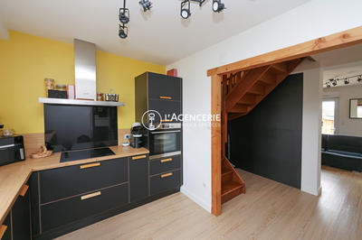 Maison - 92 m² - 4 pièces