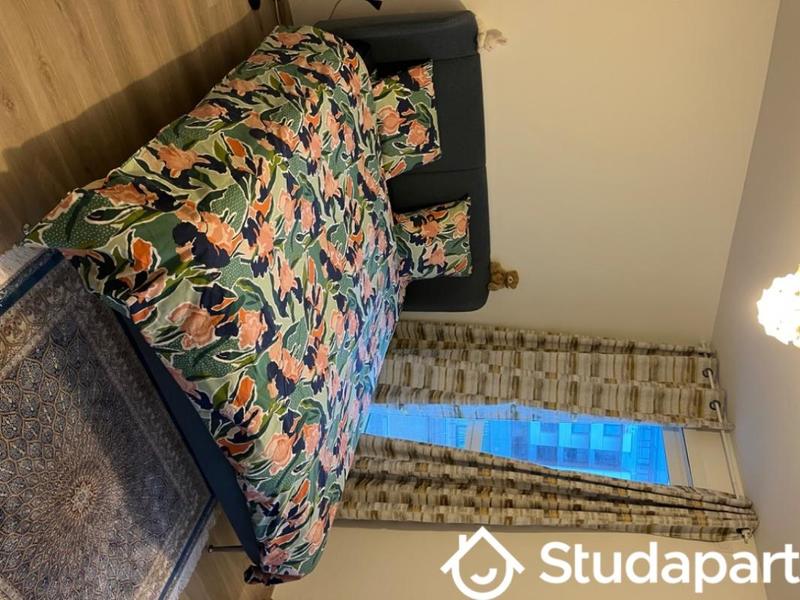 Chambre - 9 m² - 1 pièce