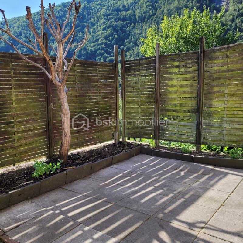 Maison - 122 m² - 5 pièces