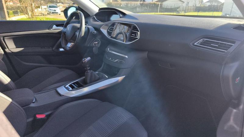 Peugeot 308 1.5 BlueHDi 130 Allure - Entretien constructeur